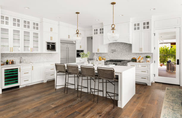 24/7 Emergency Kitchen Flooring experts in Maitland, FL